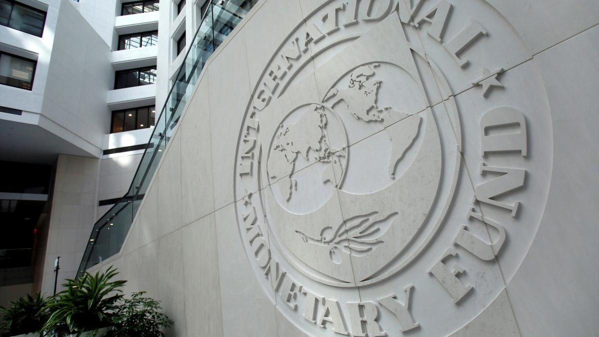 Експерти озвучили невтішні прогнози щодо траншів МВФ