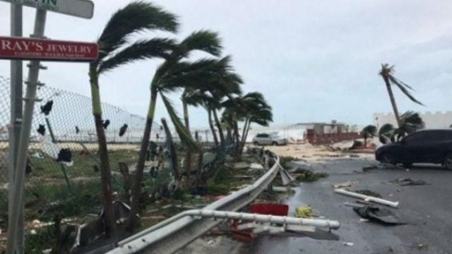 Шторм Макс у побережья Мексики: фото Шторм Макс у побережья Мексики: фото