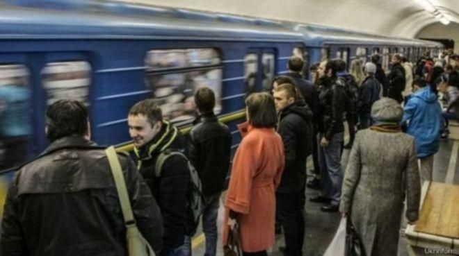 Станції метро у Києві оснастять камерами спостереження з функцією розпізнаванням обличчя