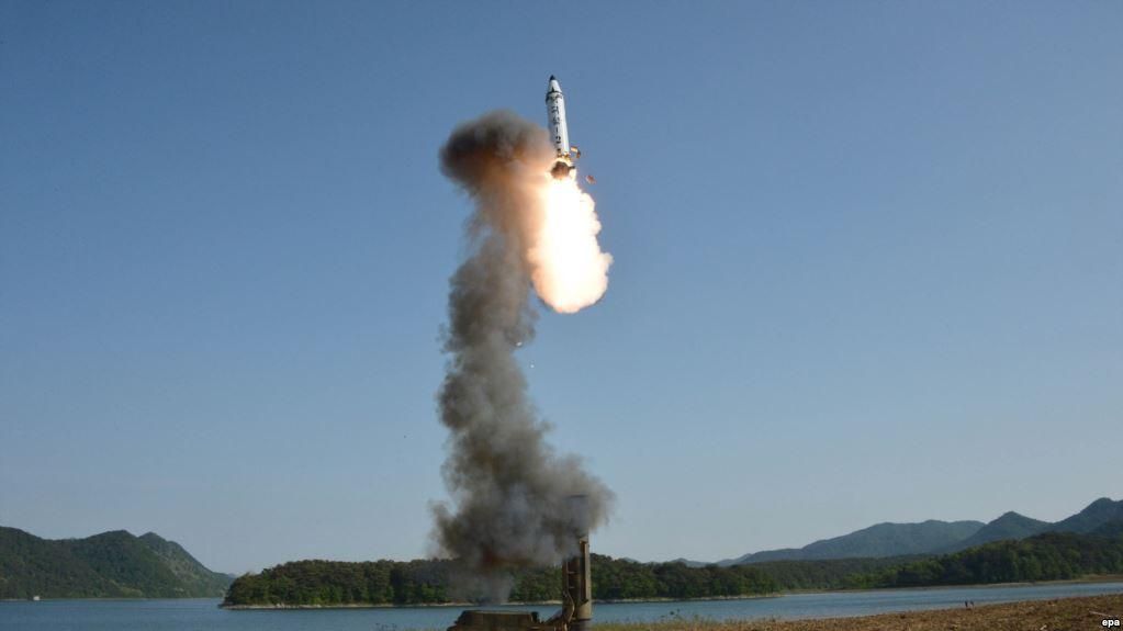 Совбез ООН соберется на экстренное заседание из-за запуска ракеты КНДР в сторону Японии
