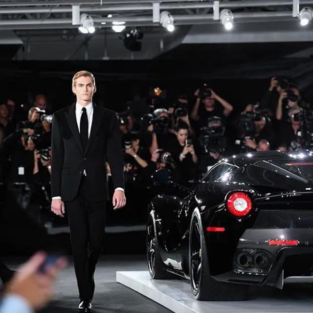 Преслі Гербер на показі Ralph Lauren осінь-зима 2017/18 Преслі Гербер на показі Ralph Lauren осінь-зима 2017/18