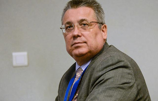 Умер еще один российский дипломат