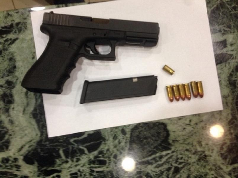 У Києві в галереї знайшли мертвого чоловіка У Києві в галереї знайшли мертвого чоловіка