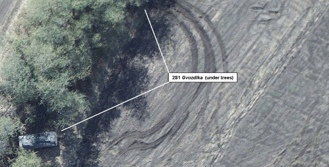 Як бойовики маскують заборонену зброю: фото від ОБСЄ Як бойовики маскують заборонену зброю: фото від ОБСЄ