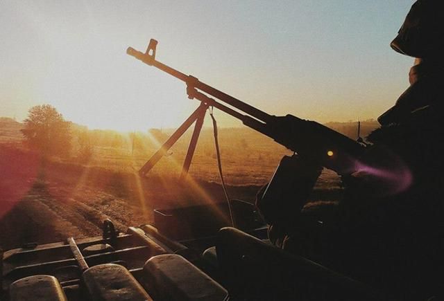 В зоне АТО обострилась ситуация: один военный ранен В зоне АТО обострилась ситуация: один военный ранен