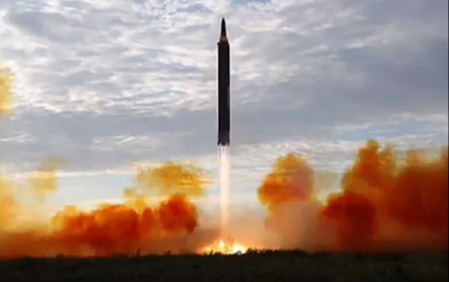 Запуск баллистической ракеты КНДР: опубликовано видео