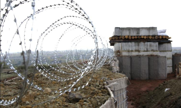 Террористы ранили украинского военного в зоне АТО Террористы ранили украинского военного в зоне АТО