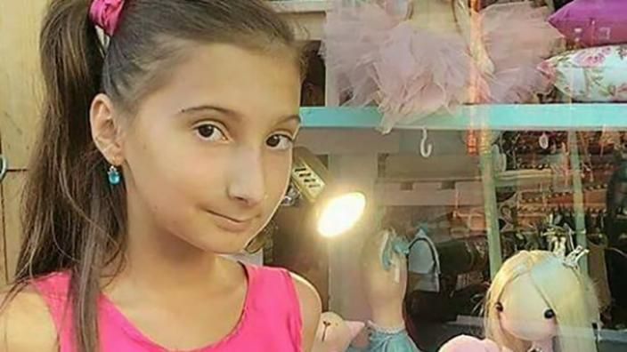 Дівчинку, яка зникла під час пожежі в таборі, бачили в Одесі