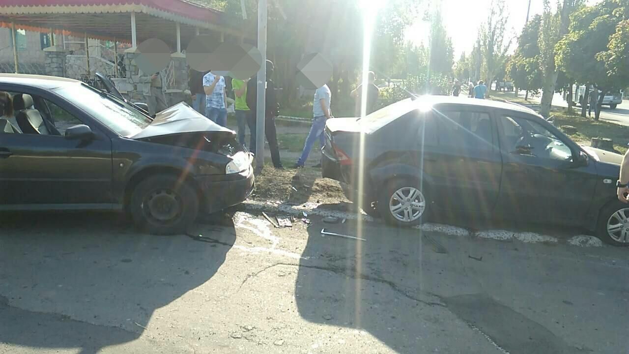 Поліцейський-хабарник потрапив у ДТП, втікаючи від правоохоронців Поліцейський-хабарник потрапив у ДТП, втікаючи від правоохоронців