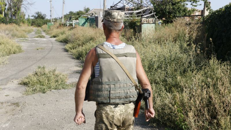 Від обстрілів бойовиків двоє українських військових поранені в зоні АТО