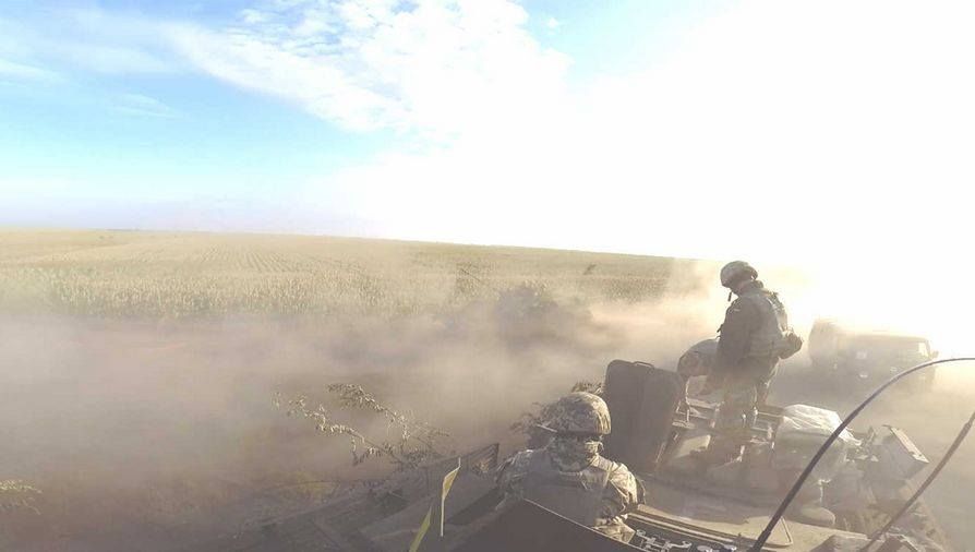 Під час військових навчань на Миколаївщині сталася надзвичайна ситуація Під час військових навчань на Миколаївщині сталася надзвичайна ситуація