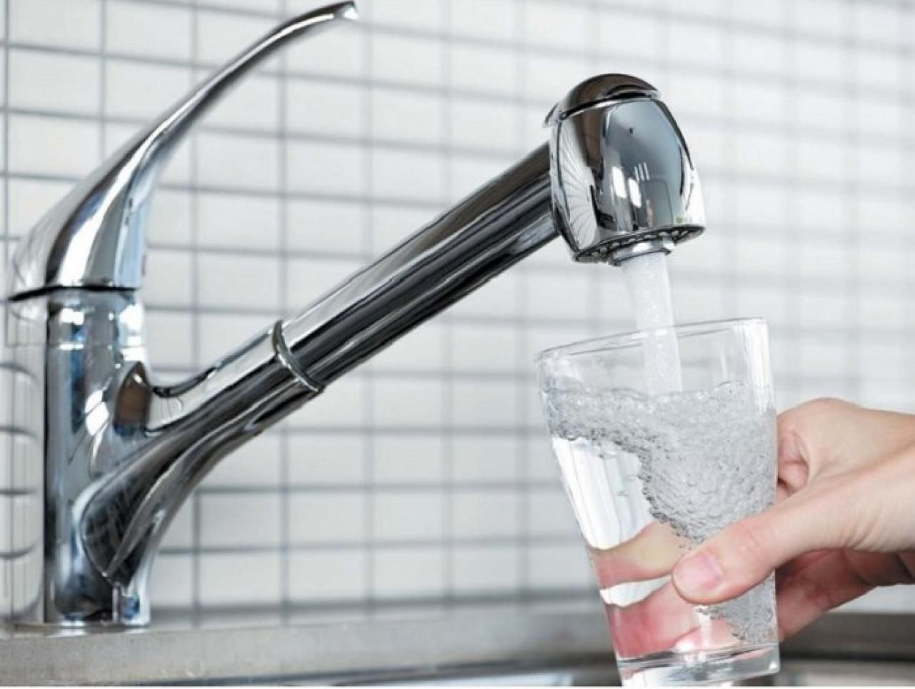 Терористи "ДНР" заборгували за воду величезну суму Терористи "ДНР" заборгували за воду величезну суму