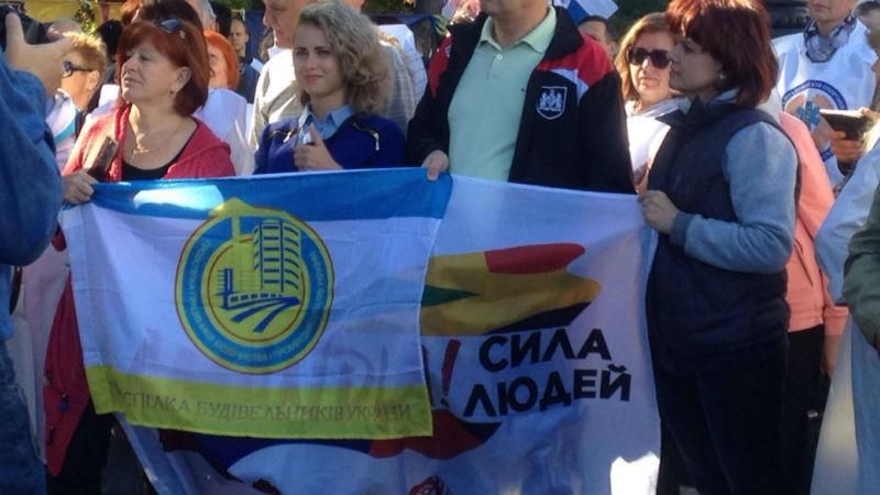 Тисяча гривень на одного медика – у скільки обійшовся мітинг лікарів у Києві