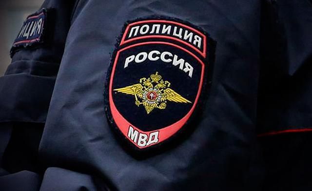 Оккупанты проводят рейды в квартирах Севастополя, где живут семьи украинских военных Оккупанты проводят рейды в квартирах Севастополя, где живут семьи украинских военных