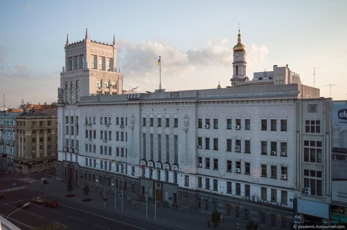 Фракцію "Самопомочі" не пустили на сесію міськради у Харкові: з'явилися подробиці