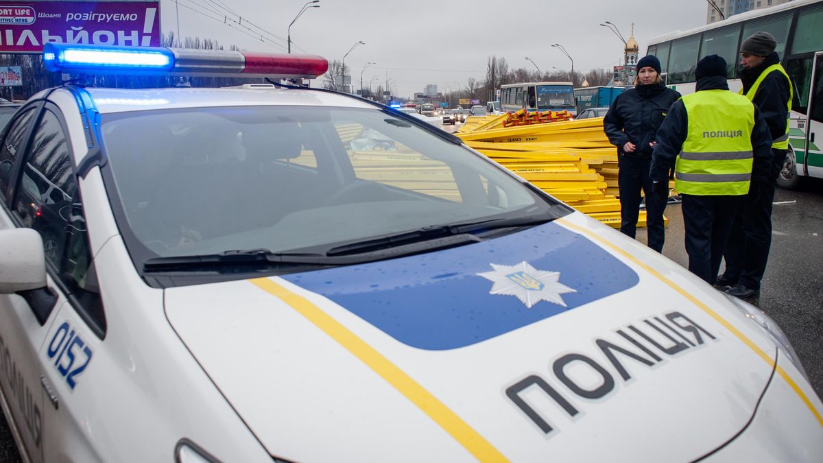 В Умані біля паломників-хасидів прогримів вибух: поліція піднята по тривозі В Умані біля паломників-хасидів прогримів вибух: поліція піднята по тривозі