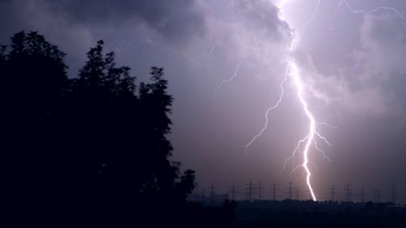 Курсант військової академії загинув від удару блискавки, – ЗМІ Курсант військової академії загинув від удару блискавки, – ЗМІ