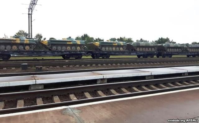 Росія виводить війська з Білорусі після навчань "Захід-2017": є фото Росія виводить війська з Білорусі після навчань "Захід-2017": є фото