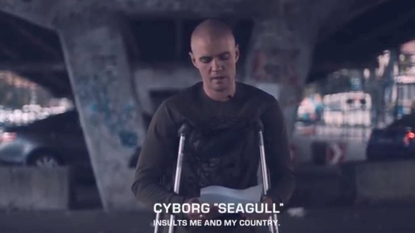 Легендарні "кіборги" звернулись до Apple щодо відео з "кіборгом з Росії": відео Легендарні "кіборги" звернулись до Apple щодо відео з "кіборгом з Росії": відео