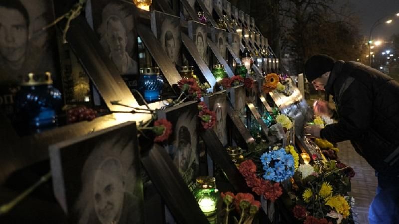 Як "Беркут" розстрілював майданівців: журналісти знайшли нове викривальне відео Як "Беркут" розстрілював майданівців: журналісти знайшли нове викривальне відео