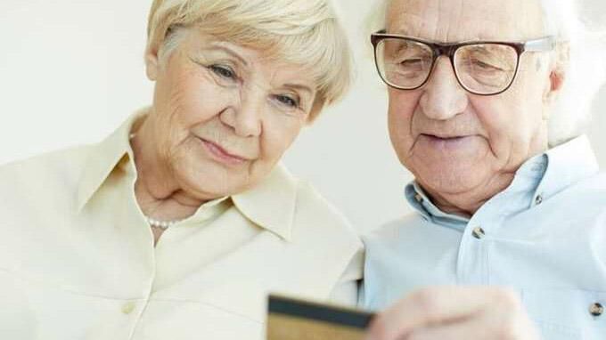 Успеют ли депутаты повысить украинцам пенсии до 1 октября Успеют ли депутаты повысить украинцам пенсии до 1 октября