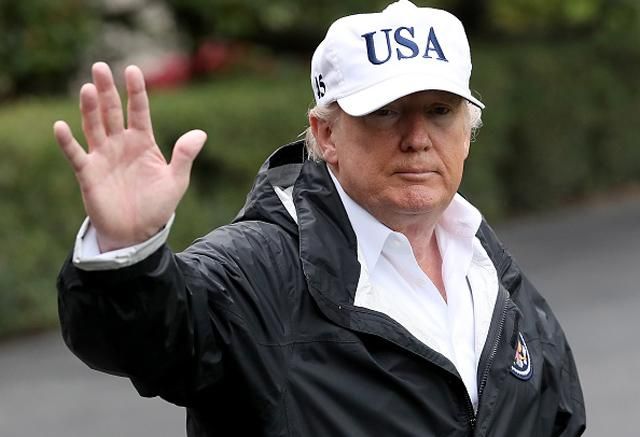 Втручання у вибори президента США: Трамп перевів стрілки з Росії на Клінтон Втручання у вибори президента США: Трамп перевів стрілки з Росії на Клінтон