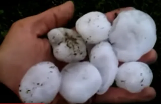 Гігантський град атакував Вінниччину Гігантський град атакував Вінниччину