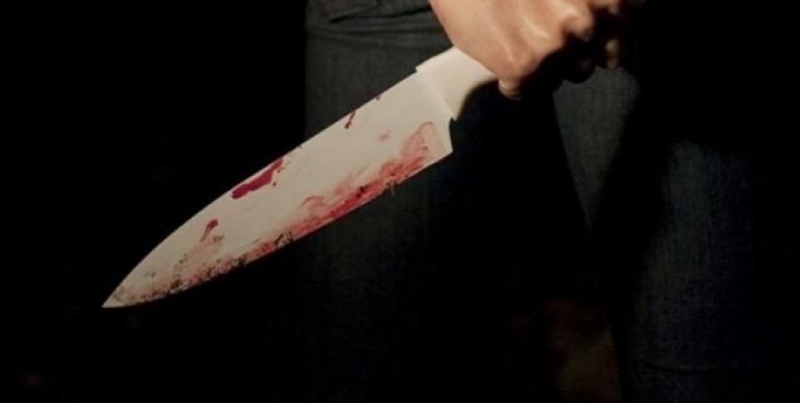 Жуткое убийство в Киеве: женщина после оскорблений в свой адрес вонзила нож в сожителя (18+)