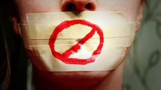 Как пророссийская власть Крыма ликвидирует независимых журналистов