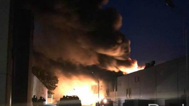 Пожар на Биофарме: в Белой Церкви горит фармзавод - фото