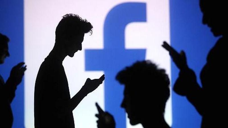 В Росії хочуть  заблокувати Facebook