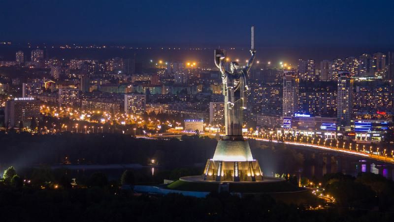 У Києві ввечері було чути вибухи У Києві ввечері було чути вибухи