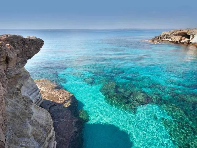 Середземне море, острів Кіпр Середземне море, острів Кіпр