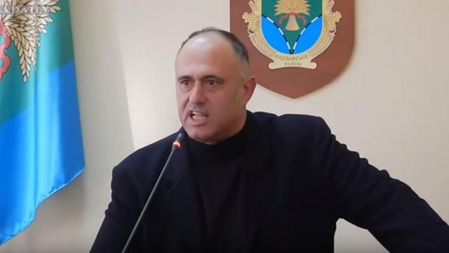 Чиновника з "Опозиційного блоку" підозрюють в підробці диплому про вищу освіту