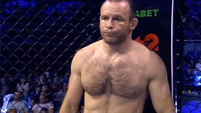 Українець Гузєв став чемпіоном світу за версією WWFC Українець Гузєв став чемпіоном світу за версією WWFC