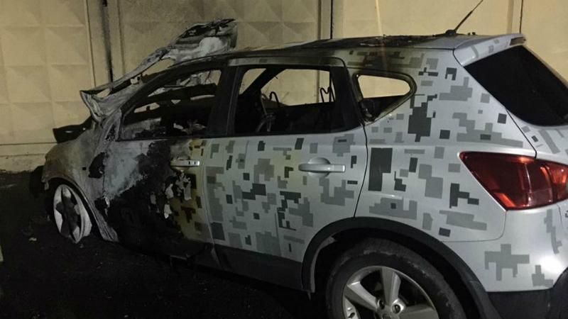 В Николаеве сожгли автомобиль директора городского департамента: появились фото