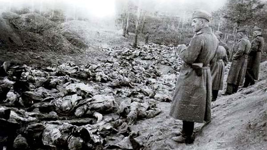 Бабий Яр – одна из самых глубоких ран, которые нанес Холокост, – Порошенко