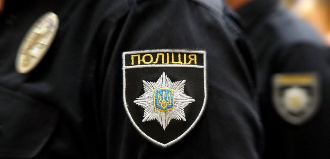 В одном из дворов Киева нашли обезглавленное тело