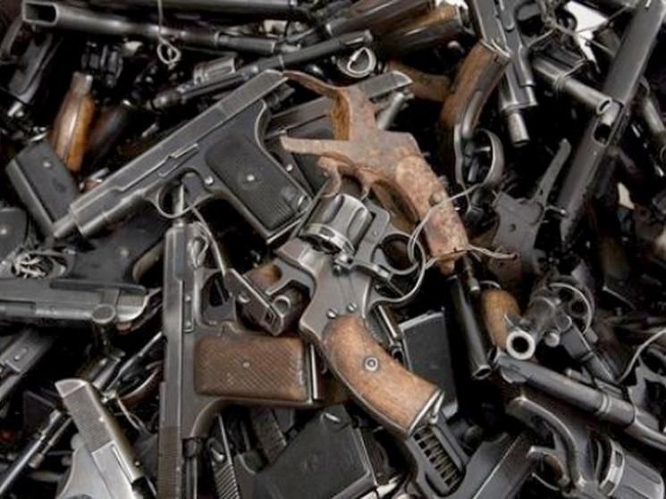 Поліція оголосила місячник добровільної здачі зброї Поліція оголосила місячник добровільної здачі зброї