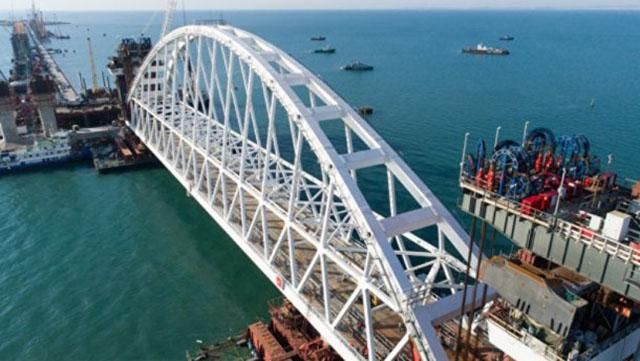 Україна подасть до суду на Росію через шкоду від будівництва Керченського мосту