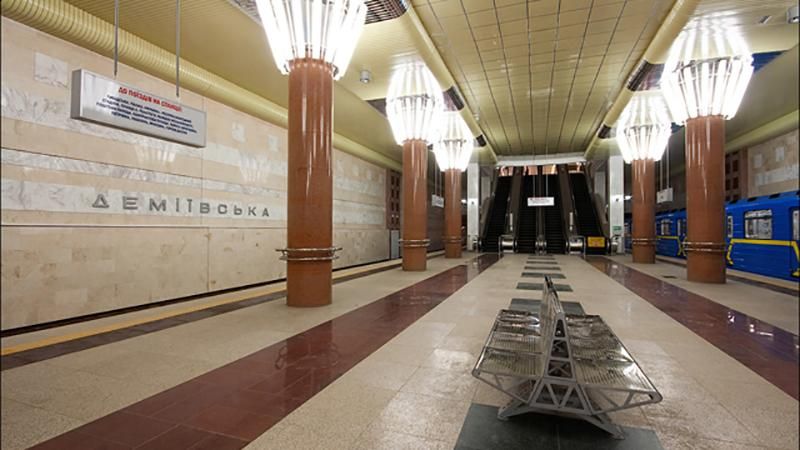 В Киеве пассажир метро перевозил опасные предметы