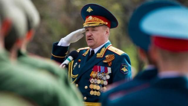 З'явилось фото з могили російського генерала, який командував бойовиками "ЛДНР"