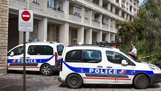 Поліція проводить спецоперацію в Марселі: людей закликали триматись якнайдалі