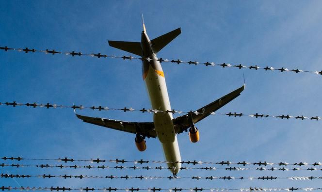 Заборону на польоти над складами у Калинівці знову продовжили Заборону на польоти над складами у Калинівці знову продовжили