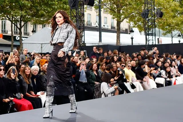  Шеріл Коул на шоу L'Oreal Paris в рамках Тижня моди в Парижі