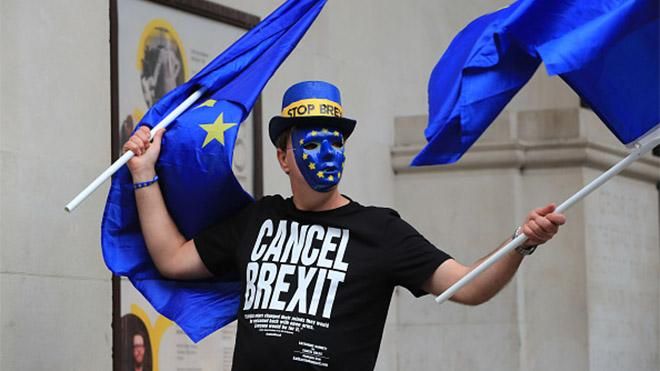 Диявол буде, як завжди, у деталях, – Юнкер прокоментував майбутнє Brexit Диявол буде, як завжди, у деталях, – Юнкер прокоментував майбутнє Brexit