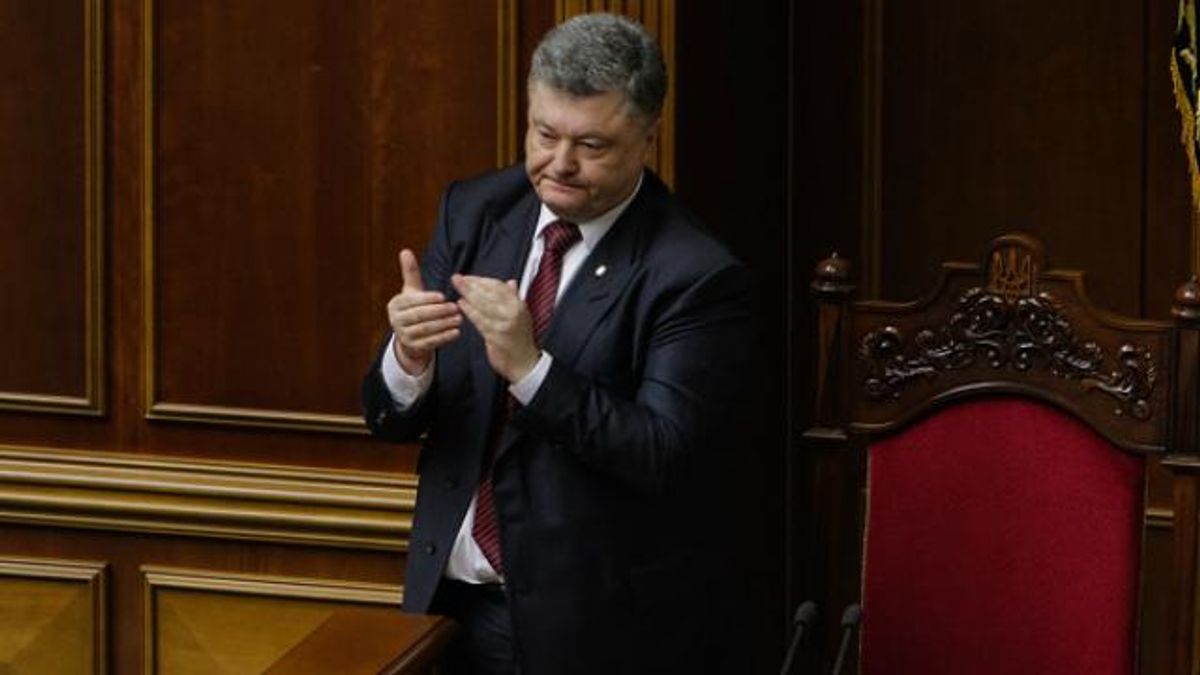 Закон о реинтеграции Донбасса Порошенко внес на рассмотрение Закон о реинтеграции Донбасса Порошенко внес на рассмотрение