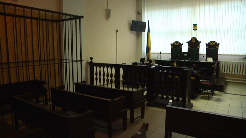 Украине нужно вдвое больше присяжных