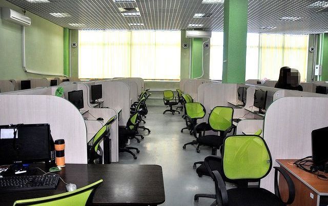 СБУ ліквідувала нелегальні колл-центри, які обслуговували клієнтів з РФ та анексованого Криму СБУ ліквідувала нелегальні колл-центри, які обслуговували клієнтів з РФ та анексованого Криму