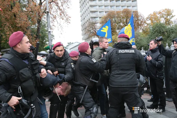 Сутички під Радою 6 жовтня